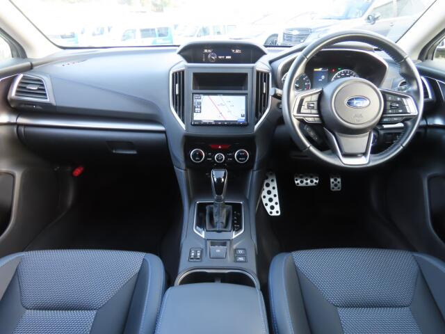 ���O���̐��|�E�K���X�n�{�f�B�R�[�e�B���O��CAR�N���[�j���O���Ǝ҂��{�H�������܂��̂ő�ϐ����B�I���b�N�X�����Ԃł݂͂Ȃ��܂ɉ��K�ȃh���C�u�����񑩁B