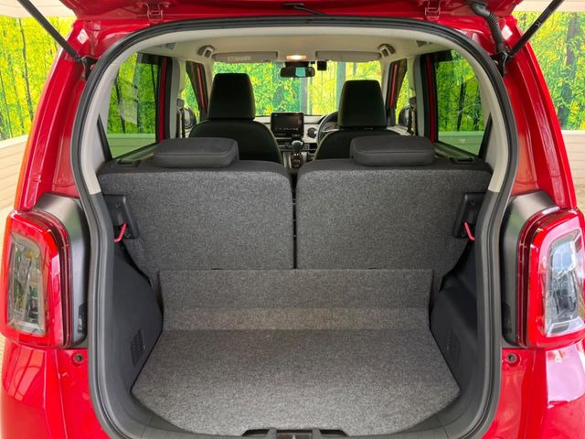 『車を購入した後の車検やメンテナンス、キズを直す板金、事故受付まで承ります。愛車についてのご相談はすべて当店にお任せください。』