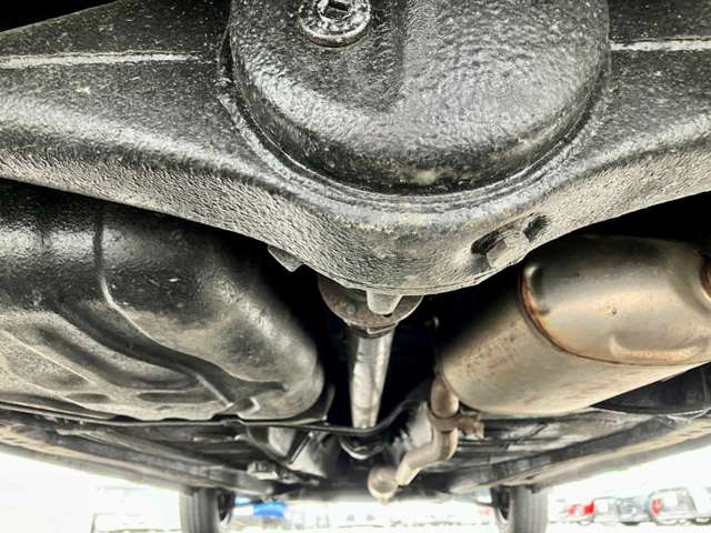 【整備保証】保証体制も充実★通常のカーセブン保障の他、最長3年350項目をカバーする充実の有料保証をご用意!最近のお車は先進技術もたくさん使っているので急な不具合で高額修理なんて時にも対応出来て安心♪