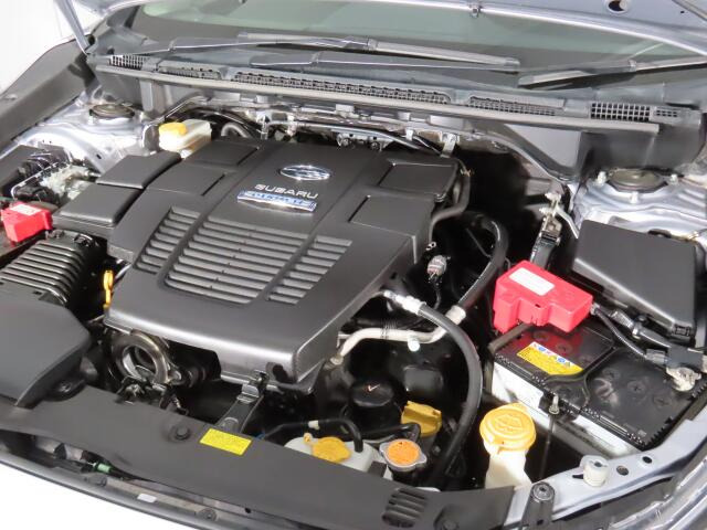 �G���W�����[�������ꂢ�ł���B�@�֋@�\�n���ǍD�ł��B�[�ԑO�ɓ_���������s���܂��B�G���W���I�C���E�I�C���t�B���^�[�E�G�A�R���t�B���^�[�E���C�p�[�S���͕K�������v���܂�(�G�A�R���t�B���^�[�́A�����Ԃ̂�)