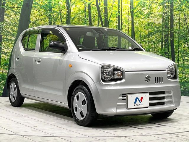 高透明度のガラス皮膜で撥水はもちろん、上質なツヤ・光沢を実現。紫外線や酸性雨から大切な愛車を保護し、色あせ・劣化を防止。「弾スプラッシュコート」、「弾プリミッサコート」からお選びいただけます。