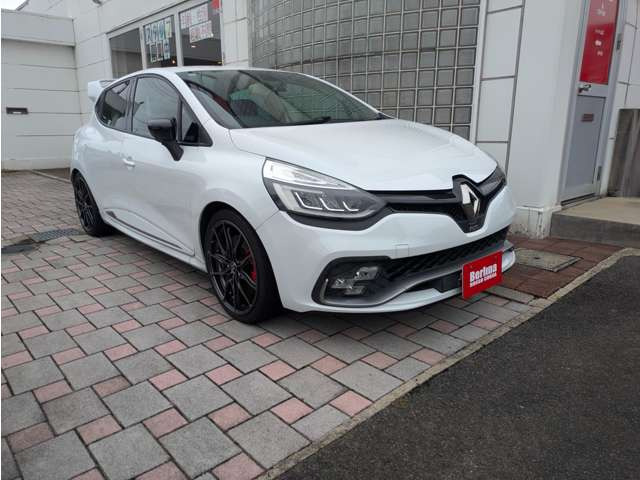 ルーテシアスポール トロフィー