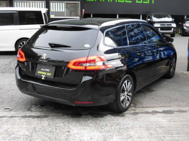 日本全国どちらの地域にお住まいでも名義変更後に乗って帰って頂く事が可能です^^たくさんのお客様が広島まで取りに来られています^^陸送費用のご負担を出来るだけ少なくするお手伝いをさせて頂いております^^