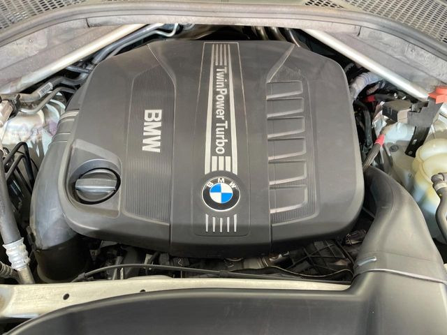 �����X�ł́A�e���[�J�[�̐�p�f�f�e�X�^�[�𓱓��B���Ǝ��i�����e�N�j�J���X�^�b�t���풓���Ă���܂��̂ŁA������̍ۂɂ����S���Ă����p���������܂��B