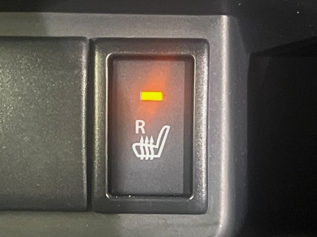 �y�V�[�g�q�[�^�[�z�������ɏd�󂷂�V�[�g�q�[�^�[!�G�A�R����葁�����܂��Ă����̂Ŋ�����̐l�����S�ł��ˁ�G�A�R���̉����͊������邩����A�Ƃ������ɂ����������߂ł��B