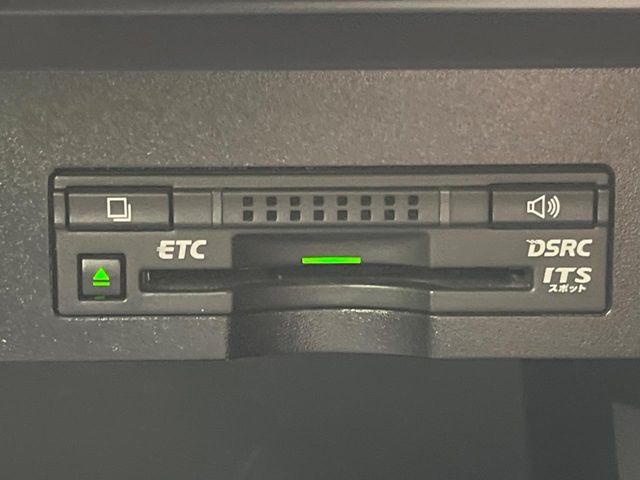【ETC】高速道路の料金所をストレスなく通過!話題のスポットやサービスエリアに多い「スマートIC」利用時は必須のアイテムです。当店でセットアップを実施、ご納車当日からすぐにご利用いただけます!