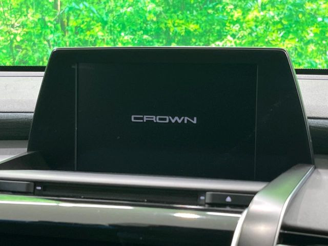 【純正ナビ】人気の純正ナビを装備しております。ナビの使いやすさはもちろん、オーディオ機能も充実!キャンプや旅行はもちろん、通勤や買い物など普段のドライブも楽しくなるはず♪