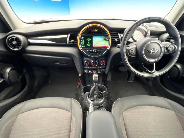 �A���ԃO���[�v���݌ɐ���2,000��!�S���̌n��X���烁�[�J�[�E�Ԏ��킸���Љ�o����̂ŁA���Ȃ��Ƀs�b�^���̂��Ԃ�������͂��ł���܂��͂��₢���킹��������