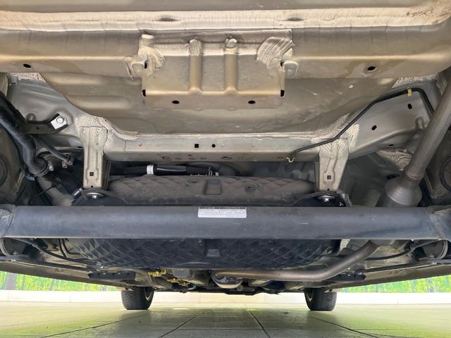 下回りがきれいなうちに、防錆加工の施工がオススメ。降雪地域はもちろん、沿岸部にお住いの方や、趣味でマリン・ウィンタースポーツをされる方に大変好評いただいております。