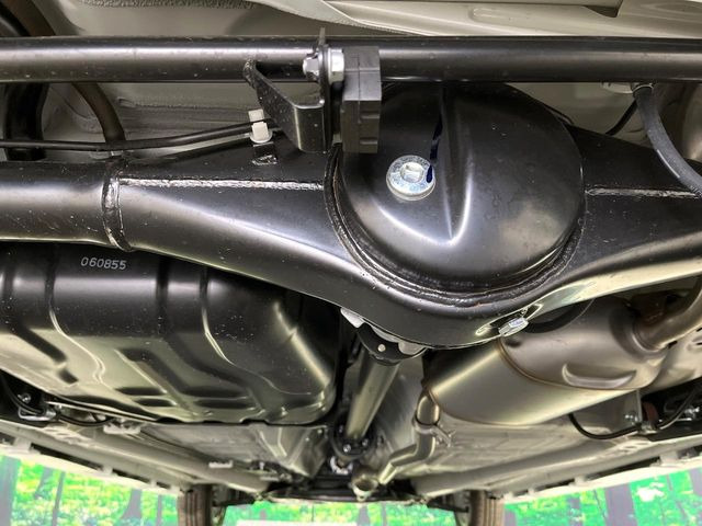 下回りがきれいなうちに、防錆加工の施工がオススメ。降雪地域はもちろん、沿岸部にお住いの方や、趣味でマリン・ウィンタースポーツをされる方にご好評いただいております。