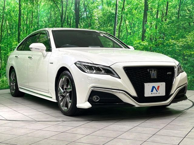 高透明度のガラス皮膜で撥水はもちろん、上質なツヤ・光沢を実現。紫外線や酸性雨から大切な愛車を保護し、色あせ・劣化を防止。「弾スプラッシュコート」、「弾プリミッサコート」からお選びいただけます。