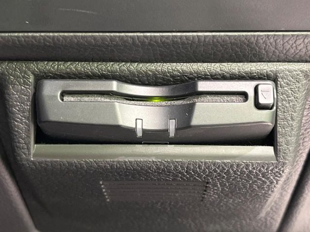 【ETC】高速道路の料金所をストレスなく通過!話題のスポットやサービスエリアに多い「スマートIC」利用時は必須のアイテムです。当店でセットアップを実施、ご納車当日からすぐにご利用いただけます!