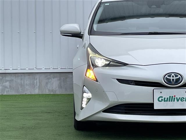 プリウス1.8 S セーフティ プラス