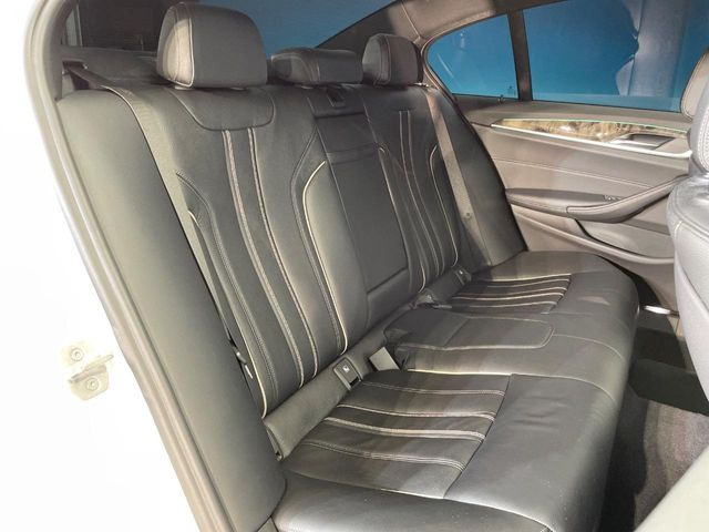 ���㕔���Ȃ��C�ɂȂ�悤�ȃL�Y�E�����ւ��蓙�A�傫�ȃ_���[�W�͂Ȃ��A�ǍD�ȏ�Ԃł��B