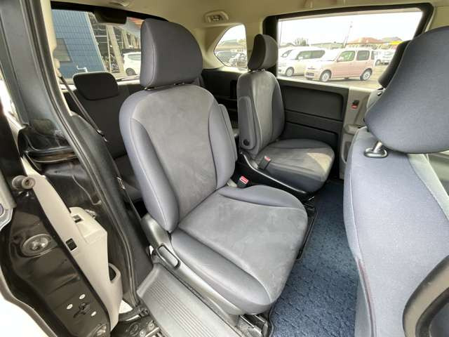 ���Ђł͌��I�������Ԃ𖈌���ʂɎd������s�Ȃ��A�����߂₷�����i�ł��񋟂��Ă���܂���