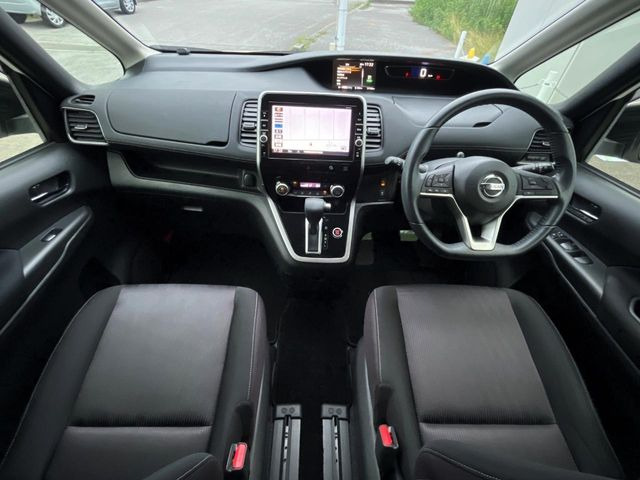 セレナ2.0 ハイウェイスター