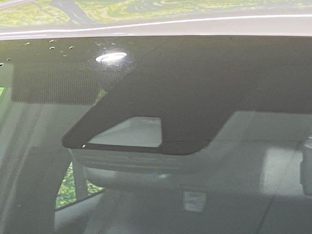 �y�g���^�Z�[�t�e�B�Z���X�z���s���ɑO���̎ԗ�����F�����A�Փ˂������Ȏ��͌x��ƃu���[�L�ŏՓˉ���Ɣ�Q�y�����A�V�X�g�B�����S�Ƀh���C�u�����y���݂��������܂��B