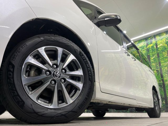 【純正15インチアルミホイール】外観にマッチした純正アルミホイールを装着しております。各種社外アルミホイールや、スタッドレスタイヤも取扱いしております。是非ご相談ください♪