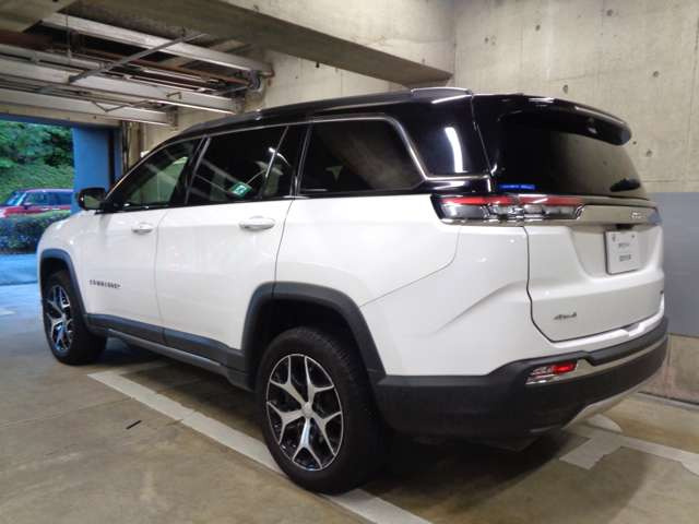 コマンダー2.0 リミテッド ディーゼル 4WD