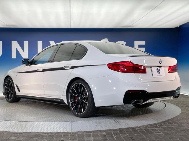 �������t�т̕ۏ؂̑��A���S�̍Œ�3�N�E���s�������ۏ�(�L��)�����p�ӁB�A���Ԃ����S���Ă��y���݂���������l�A�ۏؓ��e���[���͂������A�����_��&�I�C�������⃍�[�h�T�[�r�X���t�т��Ă���܂��B