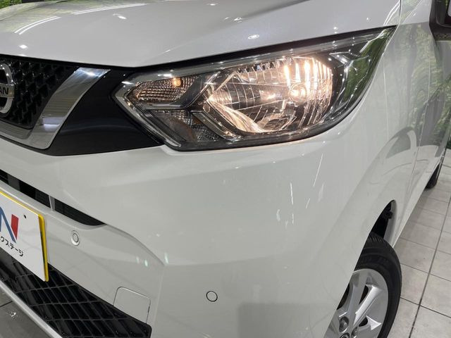 夜間や荒天時により良好な視界で安心な走行をご希望される方には【高輝度LEDヘッドライト】の取付がおすすめ!多くのお客様にご好評いただいております♪