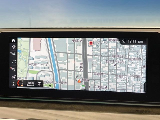 �������i�r:��̊��̂���i�r�́A����������ԓ������o���Ă���܂��BBluetooth�Đ��ȂǃI�[�f�B�I�@�\���[�����Ă���܂��̂ŁA�^�]�����y���߂܂���