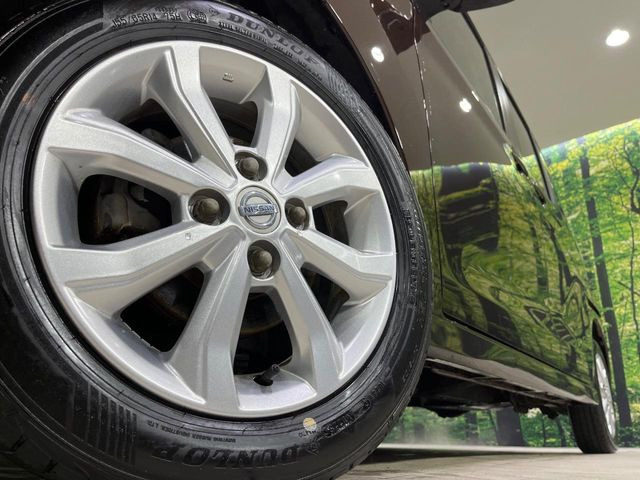 【純正14インチアルミホイール】外観にマッチした純正アルミホイールを装着しております。各種社外アルミホイールや、スタッドレスタイヤも取扱いしております。是非ご相談ください♪