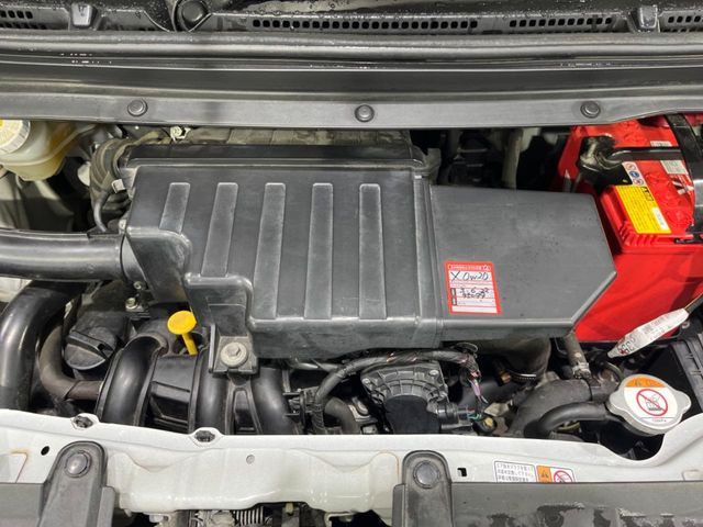 親切・丁寧な専門メカニックスタッフが応対!・車検・点検整備・事故等の修理などアフターサービスも安心。お車のカスタマイズもネクステージのサービススタッフまでご相談ください!