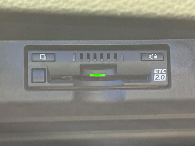 【ETC】高速道路の料金所をストレスなく通過!話題のスポットやサービスエリアに多い「スマートIC」利用時は必須のアイテムです。当店でセットアップを実施、ご納車当日からすぐにご利用いただけます!