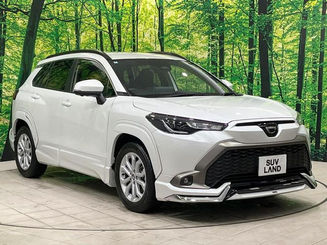 高透明度のガラス皮膜で撥水はもちろん、上質なツヤ・光沢を実現。紫外線や酸性雨から大切な愛車を保護し、色あせ・劣化を防止。「弾スプラッシュコート」、「弾プリミッサコート」からお選びいただけます。