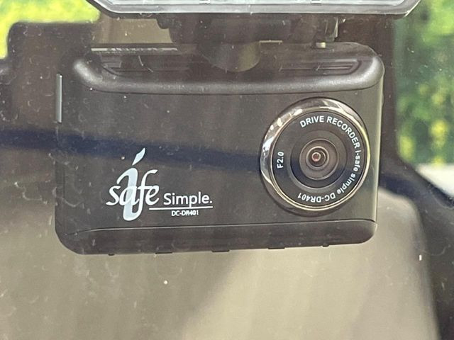 �y�h���C�u���R�[�_�[�z���S�E���S�ȃJ�[���C�t�ɕK�{�̃h���C�u���R�[�_�[�𑕔�!���s���͂������A������^�]�⎖�̂ɑ��������ۂ̏󋵂��f���ŋL�^���A����̃��X�N�ɔ����܂��B