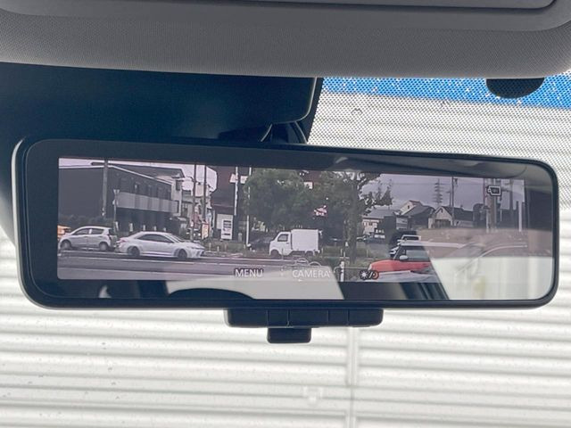 �y�C���e���W�F���g���[���~���[�z��Ȃ̑傫�ȉו��⓯��҂Ō�����m�F���Â炢���ł����S!�J�������B�e�����ԗ�����̉f�������[���~���[���ɕ\���B�N���A�Ȏ��E�ŏ󋵂̊m�F���\�ł�!