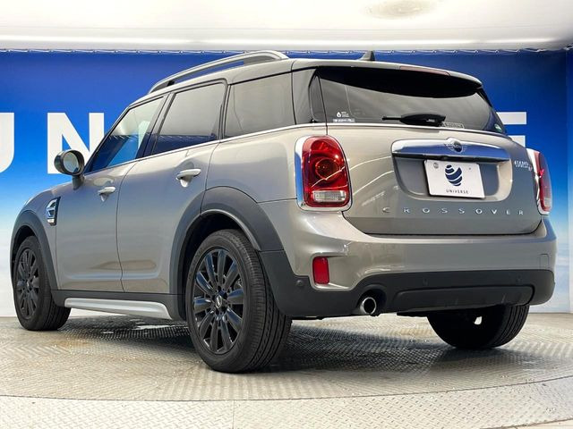 ●YANASEオートシステムズとの提携によって実現した高品質修理ネットワーク!大切なお車だから、万が一の修理でも「純正品質」をご提供。当店でご購入いただくお車にはメリットが数多くあります