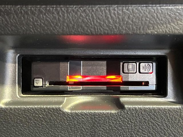 【ETC】高速道路の料金所をストレスなく通過!話題のスポットやサービスエリアに多い「スマートIC」利用時は必須のアイテムです。当店でセットアップを実施、ご納車当日からすぐにご利用いただけます!