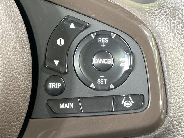 �y�A�_�v�e�B�u�N���[�Y�R���g���[���z�������H�ł̒��������s���y��!!�����ő��x��ۂN���[�Y�R���g���[�����A�Փˌy���V�X�e���ƘA�g���A�O���̎ԗ������m���ĎԊԂ�ۂ悤�ɑ��x���߂��Ă���܂�!!