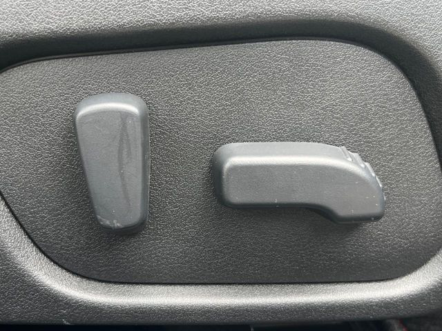 �y�p���[�V�[�g�z�X�C�b�`��ŊȒP�ɃV�[�g�̔��������\!�d��������͂�����܂���!���K�ȃV�[�g�|�W�V�����ɃZ�b�g���āA���K�ȃh���C�u�����y���݂��������B