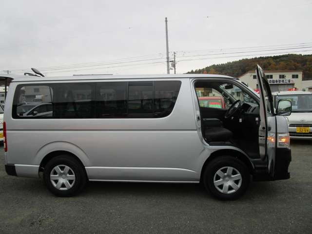 �����O�ȃ{�f�B�[�Ŏ����L�X!