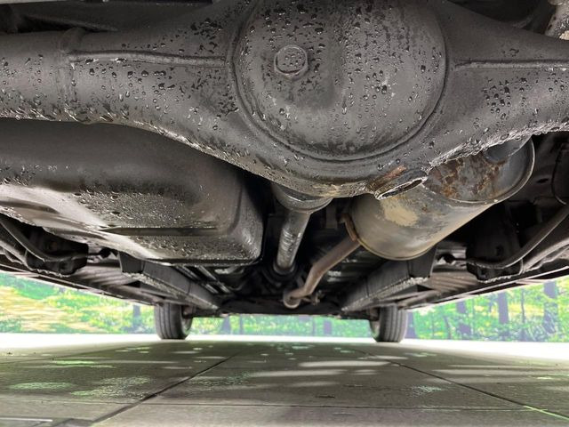 下回りがきれいなうちに、防錆加工の施工がオススメ。降雪地域はもちろん、沿岸部にお住いの方や、趣味でマリン・ウィンタースポーツをされる方にご好評いただいております。