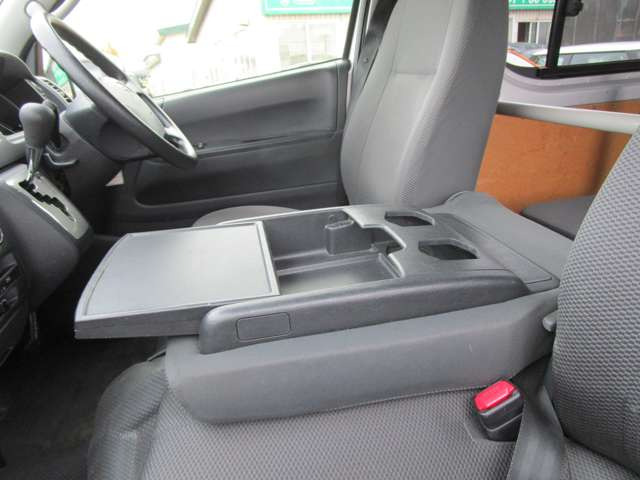 ����Ȕw�������|���ƁA�e�[�u������ɂ��Ȃ�܂�!