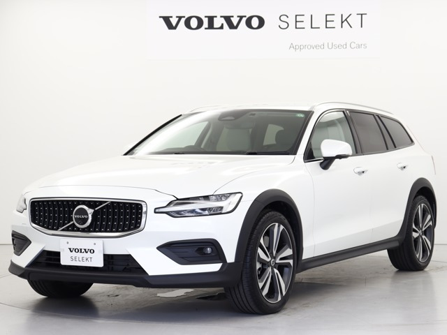 V60クロスカントリーウルトラ B5 AWD 4WD