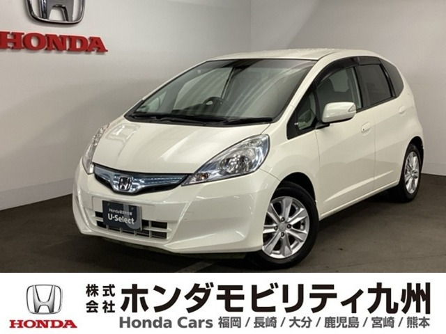 フィットハイブリッド1.3 ナビプレミアムセレクション