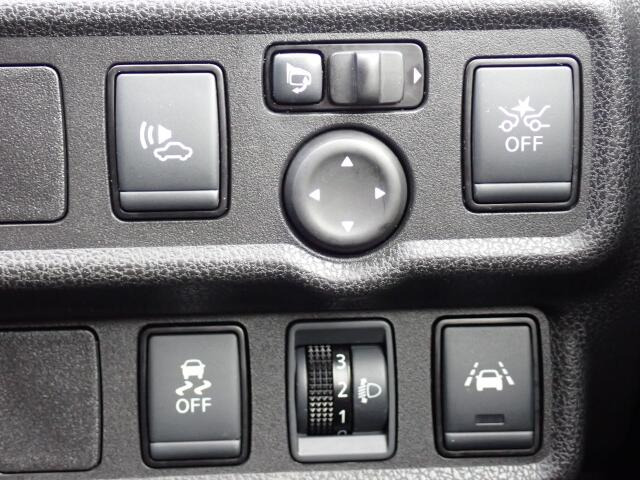 �����h�~�@�\�A�Փˉ���y���u���[�L�t���ŁA�����S�Ƀh���C�u�����y���݂��������܂���