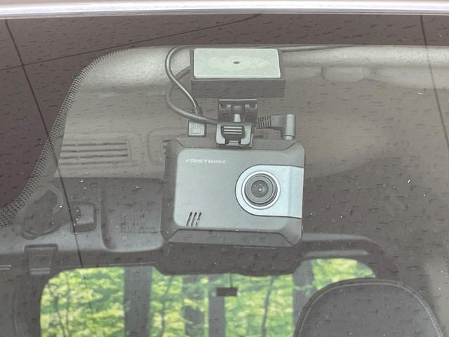 �y�h���C�u���R�[�_�[�z���S�E���S�ȃJ�[���C�t�ɕK�{�̃h���C�u���R�[�_�[�𑕔�!���s���͂������A������^�]�⎖�̂ɑ��������ۂ̏󋵂��f���ŋL�^���A����̃��X�N�ɔ����܂��B