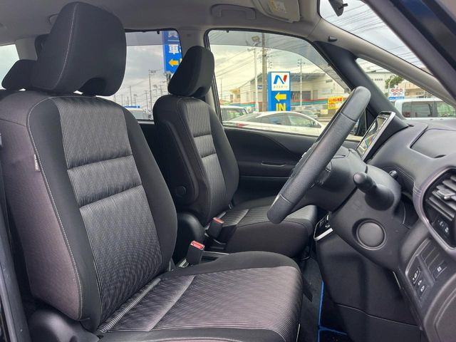 �^�]�ȃV�[�g���͎g�p�������Ȃ��A�ǍD�ȏ�ԂƂȂ��Ă��܂��B���J�Ɏg���Ă������Ƃ��悭�킩��܂��ˁB