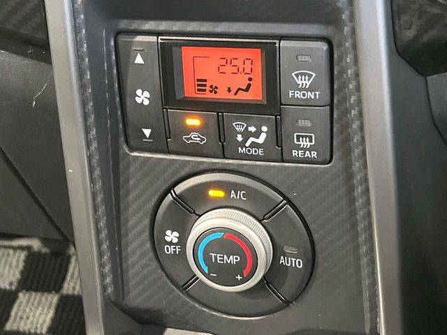 �y�I�[�g�G�A�R���z��x���D�݂̉��x�ɐݒ肷��΁A�ԓ��̉��x�����m�����ʂ≷�x�������Œ����B����&hellip;����&hellip;�Ɖ��x���X�C�b�`���������K�v�͂���܂���B���K�Ȏԓ���Ԃɂ͕K�{�̋@�\�ł��ˁ�