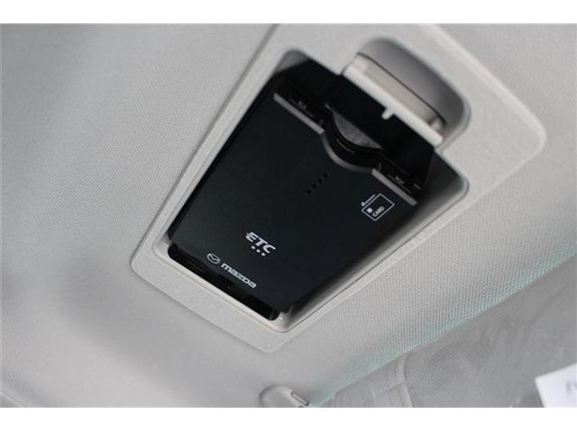 大好評のボディコーティング「ハイモースコート」もご納車までに施工可能。雨染みや線傷など中古車だからと諦めていませんか?ピカピカの状態でお乗り出しいただけます。