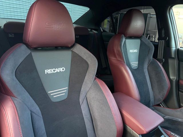 �yRECARO���o�P�b�g�V�[�g�z�l�ԍH�w�Ɋ�Â����ʈ����z�ɂ���č��ւ̕��S�Ⓑ���ԉ^�]���̔�J�������y������ڂŃ��J���Ƃ킩��X�|�[�e�B�ȃ��b�N�X�������ł��B