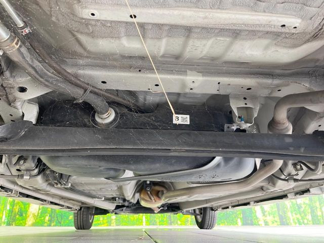 下回りがきれいなうちに、防錆加工の施工がオススメ。降雪地域はもちろん、沿岸部にお住いの方や、趣味でマリン・ウィンタースポーツをされる方にご好評いただいております。