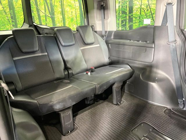 3��ڃV�[�g�͂�������ԗǍD����l�ł��������ƍ����Ē����܂��̂ŁA��l���ł̂��o���������N���N�ł��􂲉Ƒ��ŁA�C�̒m�ꂽ���ԂŁA�h���C�u�ɍs���̂��y���݂ł��ˁ�