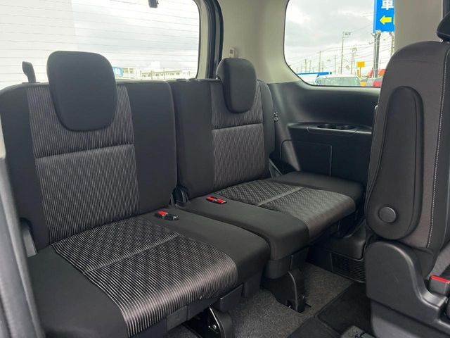 3��ڃV�[�g�͂�������ԗǍD����l�ł��������ƍ����Ē����܂��̂ŁA��l���ł̂��o���������N���N�ł��􂲉Ƒ��ŁA�C�̒m�ꂽ���ԂŁA�h���C�u�ɍs���̂��y���݂ł��ˁ�